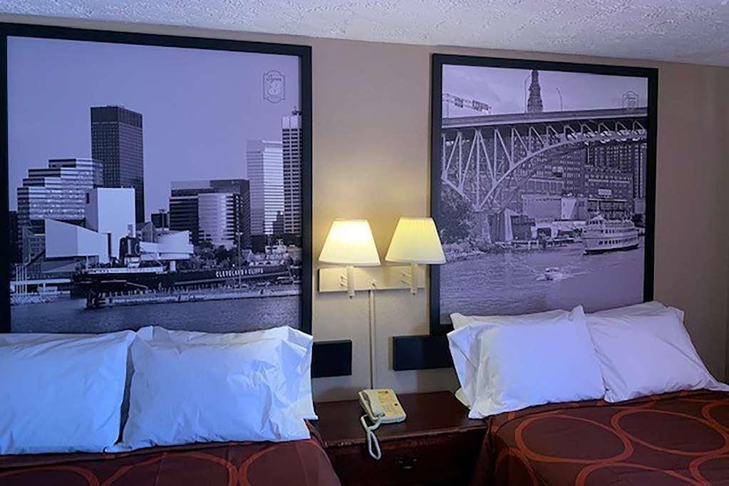 Rodeway Inn Youngstown Chambre photo