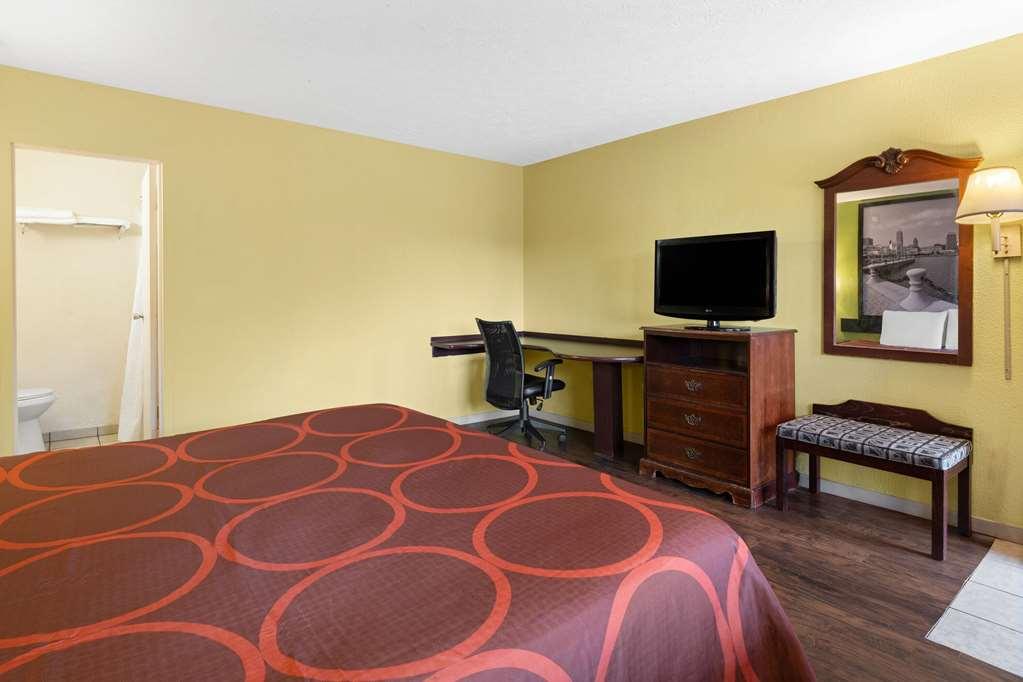 Rodeway Inn Youngstown Chambre photo