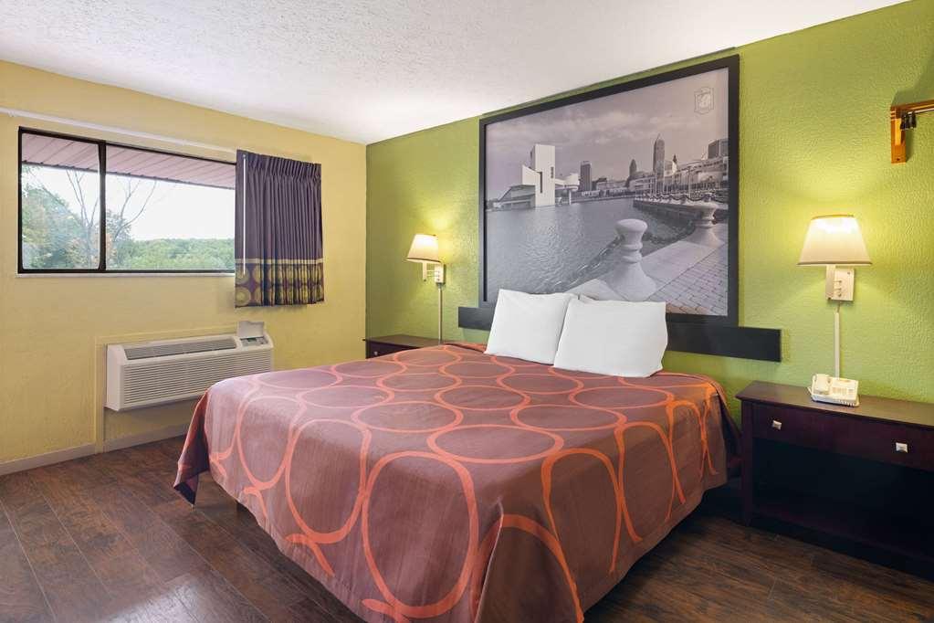 Rodeway Inn Youngstown Chambre photo