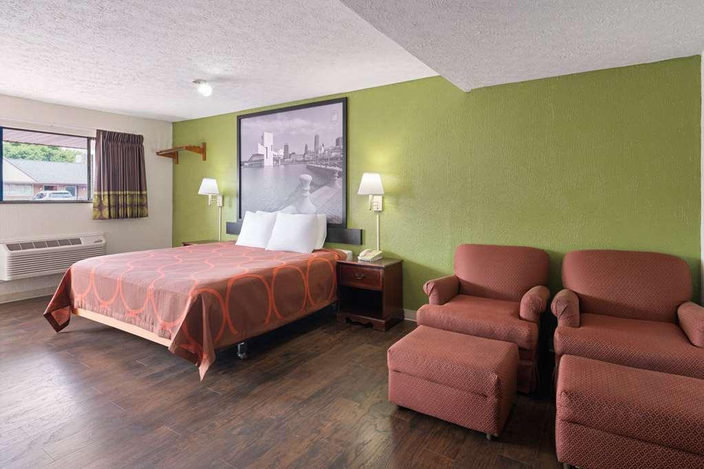 Rodeway Inn Youngstown Chambre photo